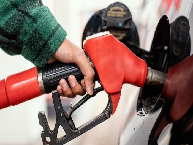 Combustíveis voltarão a ser taxados e gasolina terá alíquota maior