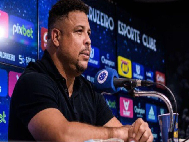 Cruzeiro avalia a contratação de ex atacante do Fluminense