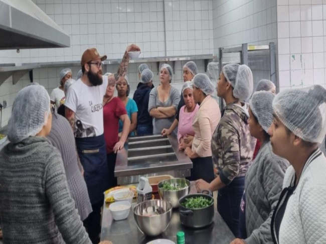 Baccarelli celebra formatura do  Cozinha Profissional em Heliópolis